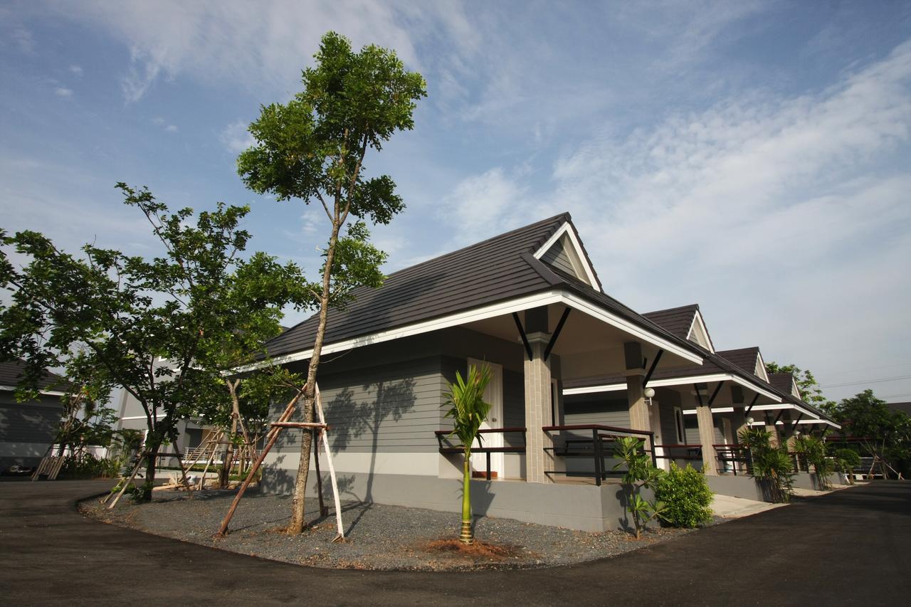 Rongsang Resort Nong Khae Exteriör bild