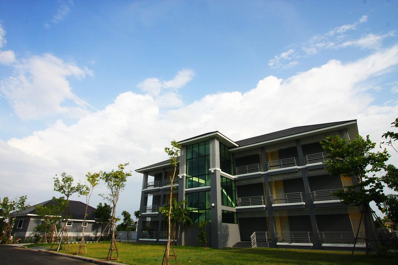 Rongsang Resort Nong Khae Exteriör bild